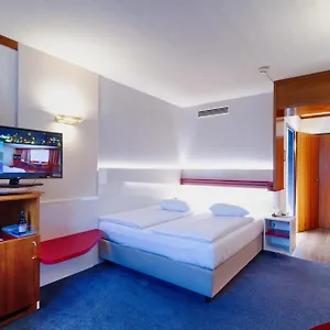 4* Hotel Vienna Sporthotel