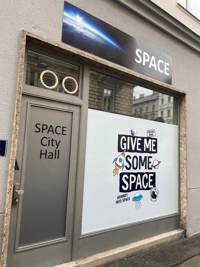 Space Home Apartment - City Hall Wiedeń Hotel kapsułowy